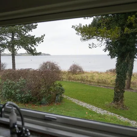 Summer House By The Sea With Nordic Style *