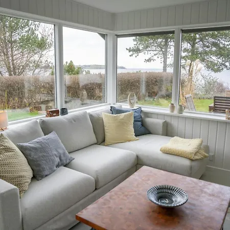 Summer House By The Sea With Nordic Style *