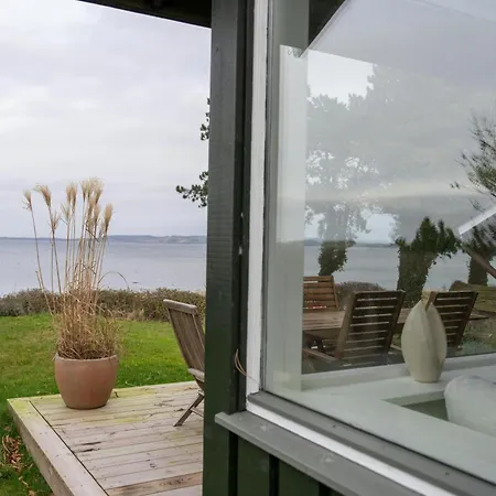 Feriehus Summer House By The Sea With Nordic Style